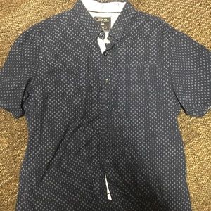 Men's short sleeve button up shirt